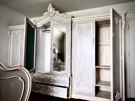 Vintage French Furniture_1